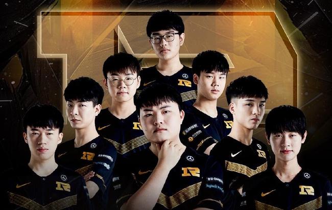 凭借其强大 凭借其强大