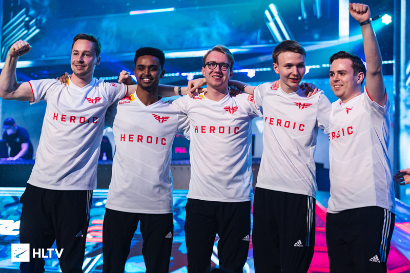 运动表现的 运动表现的