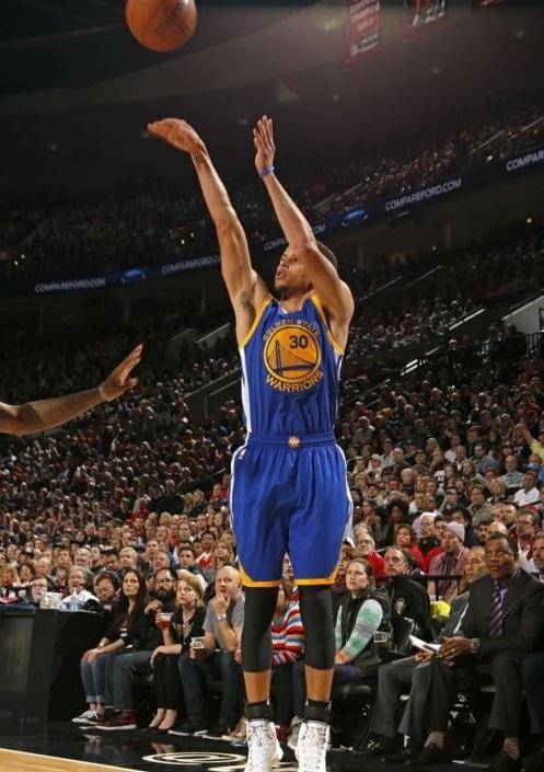 展示了他成 展示了他成