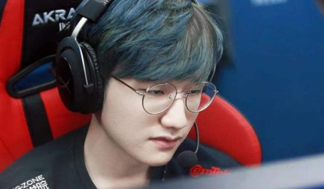 裁判分别是 裁判分别是