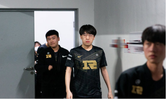 容错更低 容错更低